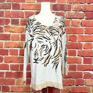 Chico's Animal Print Long Sleeve V-Neck Sweater Size 1 (US‎ Medium) EUC